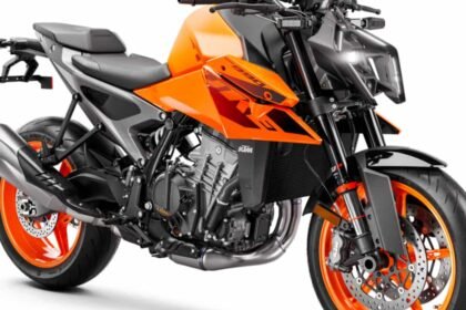 New 2024 KTM 990 Duke