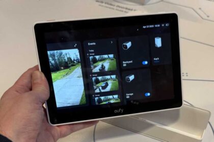 Eufy display E10 detached