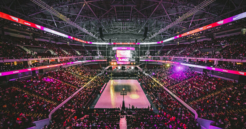 How is mobile technology changing the way we experience basketball