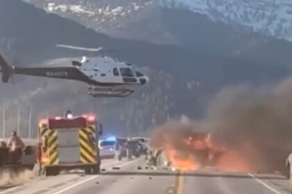 7 Killed in Crash Involving a Tour Van and a Pickup Near Yellowstone
