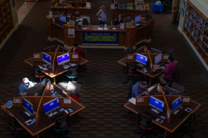 This Alabama City Faces a Culture War, With Its Public Library at the Center