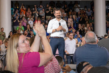 A Bearded Pete Buttigieg Drops Into Iowa for a Pitch to Veterans