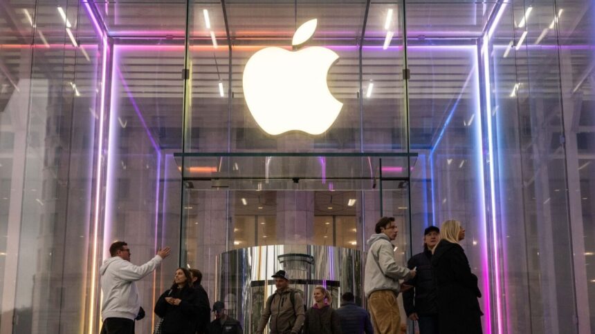Apple and Nvidia lose popularity with fund managers. Here are the winners.