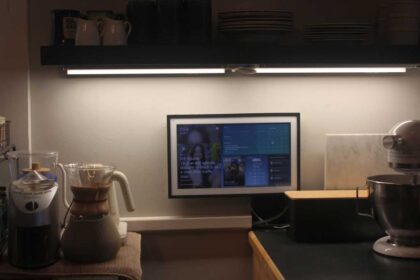 GE Cync reveal® Smart LED Undercabinet Bar Light