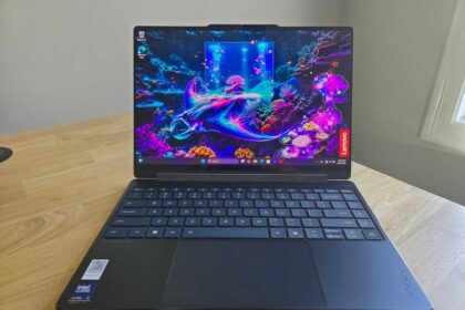 Lenovo Yoga 9i 2-in-1 Aura Edition