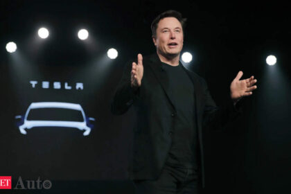 After the Cybertruck, Elon Musk's latest headache is Tesla's robotaxi; here's why, TK247