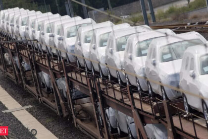 Chinese passenger car sales rise for a third month in April, TK247