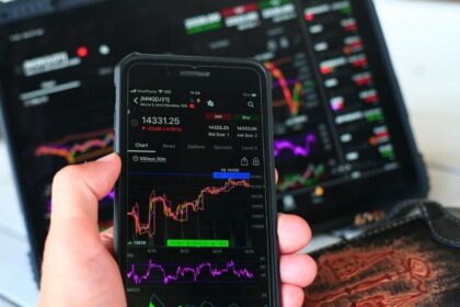 Small-cap stock jumps over 18% after Q4 results 2025, 125% dividend. Do you own?