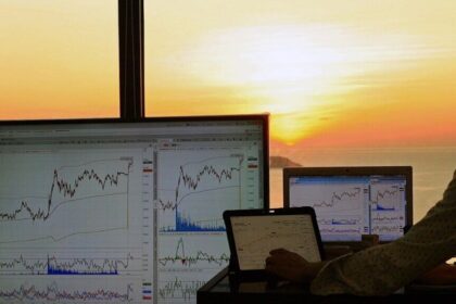 Recommended stocks to buy today: Top stock picks by market experts for 19 May
