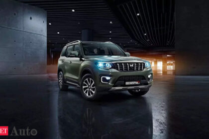 Mahindra & Mahindra auto sales up 19% to 84,170 units in April, TK247