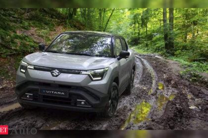 Maruti Suzuki's domestic sales rise 4% in April with 1,51,880 units, TK247