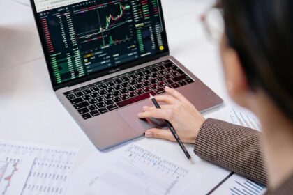 FPI assets top $800 billion after 4 months as markets rebound on eased trade worries