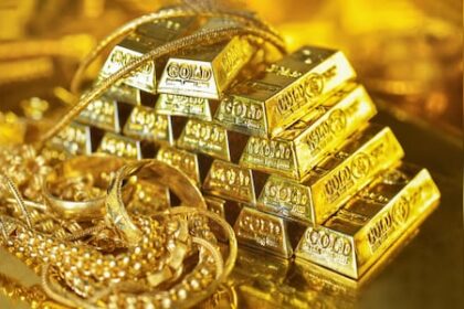 Gold surges on Fed's inflation warning, India-Pak tensions support demand