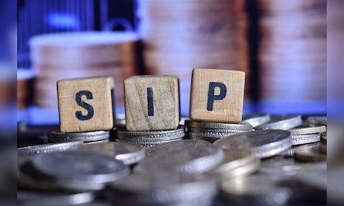 Investing in global funds offer hedge, diversification and access to growth sectors, say experts