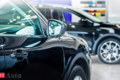Top Carmakers push dealership expansion despite sluggish sales, TK247
