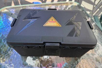 Iwillink outdoor box top