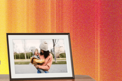 6 Best Digital Photo Frames (2025): Aura, Nixplay, Skylight
