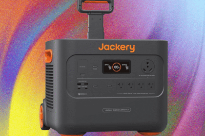 8 Best Portable Power Stations (2025): Power Capacity, Portability, Camping, and More