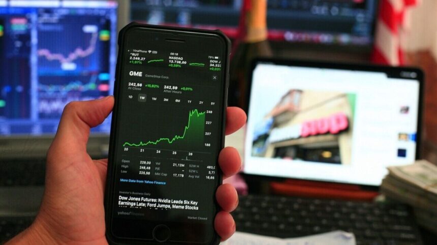 Top stock picks by market experts for 5 June